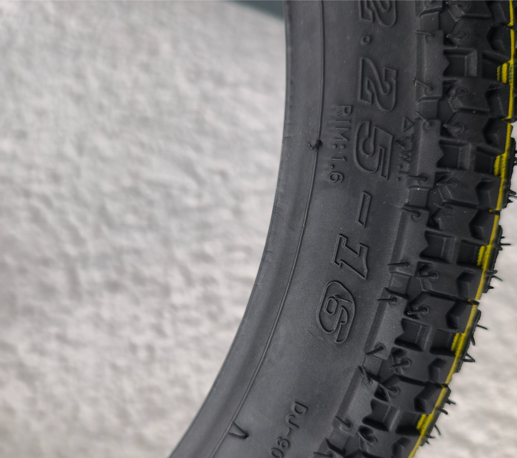 classic deluxe mofa reifen set 2,25-16 31L 4pr verstärkt incl 2 schlauch 2 band