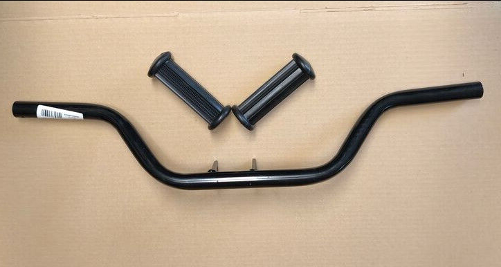 MZ ETZ250 ETZ251 ETZ301 TS250 TS250/1 Fußrastenträger Schwarz Fußrastengummis 