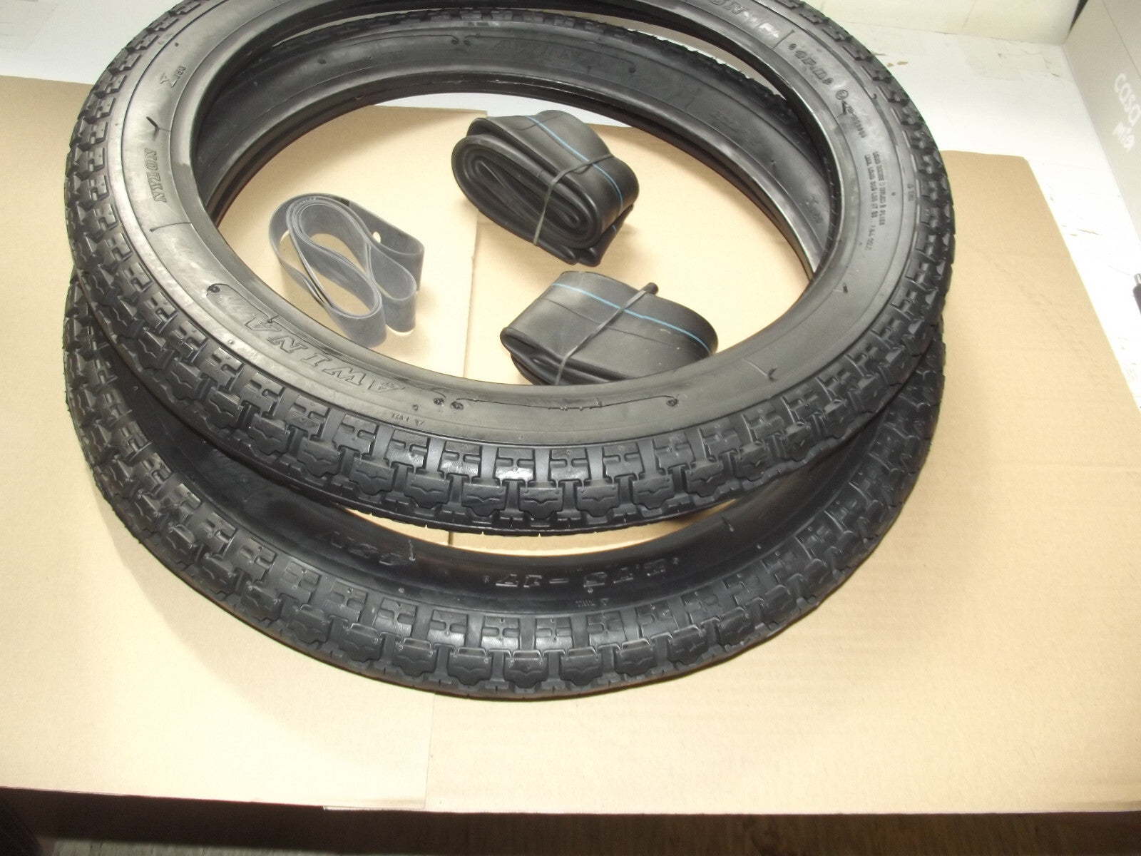 2x Reifen Reifensatz 2.75-17 2 3/4x17 FÜR  Kreidler Hercules Zündapp Moped Mofa