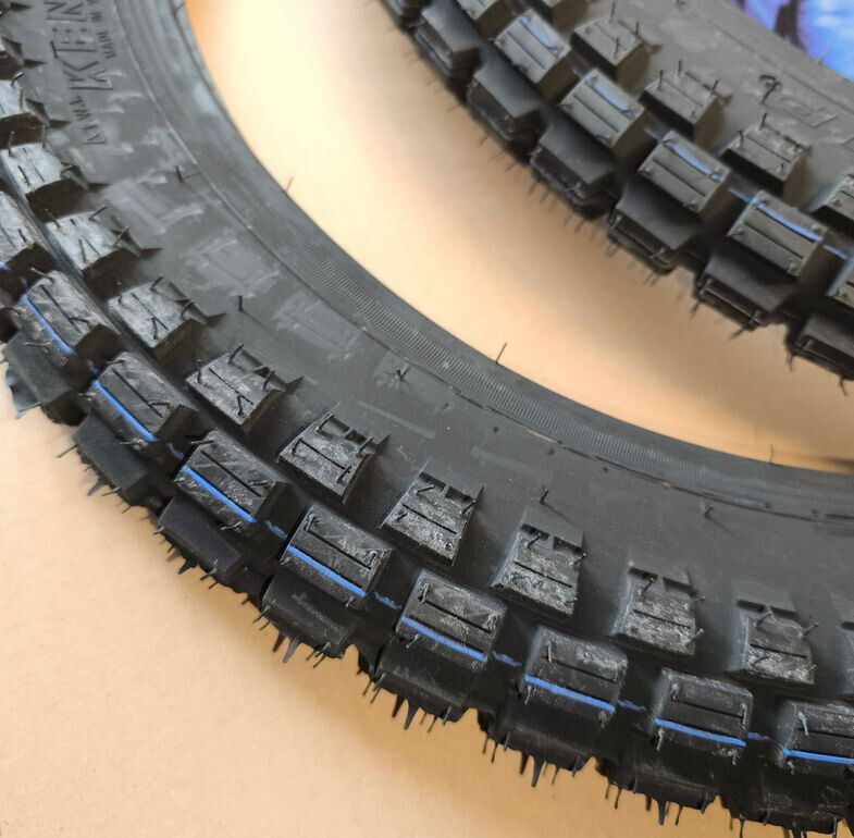 CROSS Reifen SET SCHLAUCH Kenda K262 2.75-17  Moped MOFA MOKICK ZÜNDAPP KREIDLER