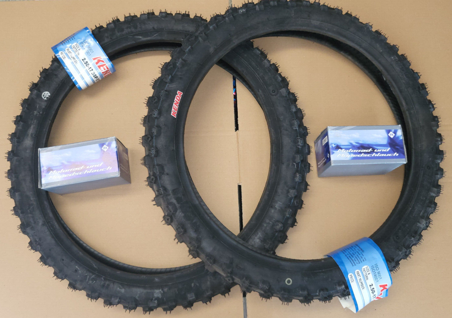 Cross Enduro Reifen Satz 2.50 x 17 Zoll 2 1/2 x 17 für Mofa Moped Optima Flory