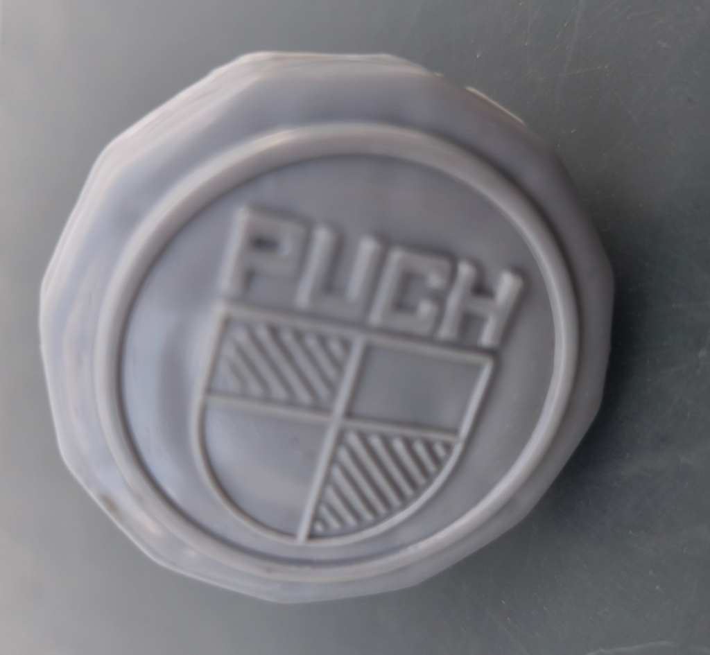 MOFA CLASSIC Tankdeckel Puch Maxi N S GRAU mit Emblem Kunststoff MOFA MOPED 🏪05