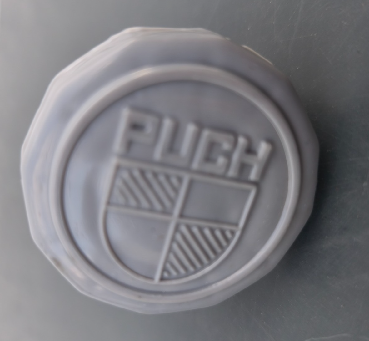 MOFA CLASSIC Tankdeckel Puch Maxi N S GRAU mit Emblem Kunststoff MOFA MOPED 🏪05