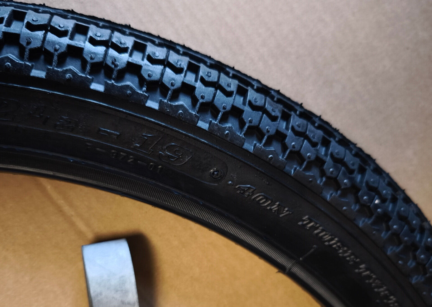 Reifen SET   F872 2.50-19 2PR 40N TT 19 " Moped Alltagsreifen Regenreifen