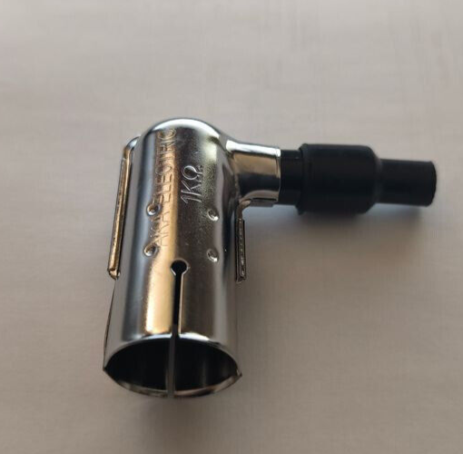 AKA  Kerzenstecker wassergeschützt 1kOhm MOFA MOPED ROLLER AUTO VERZINKT 8827