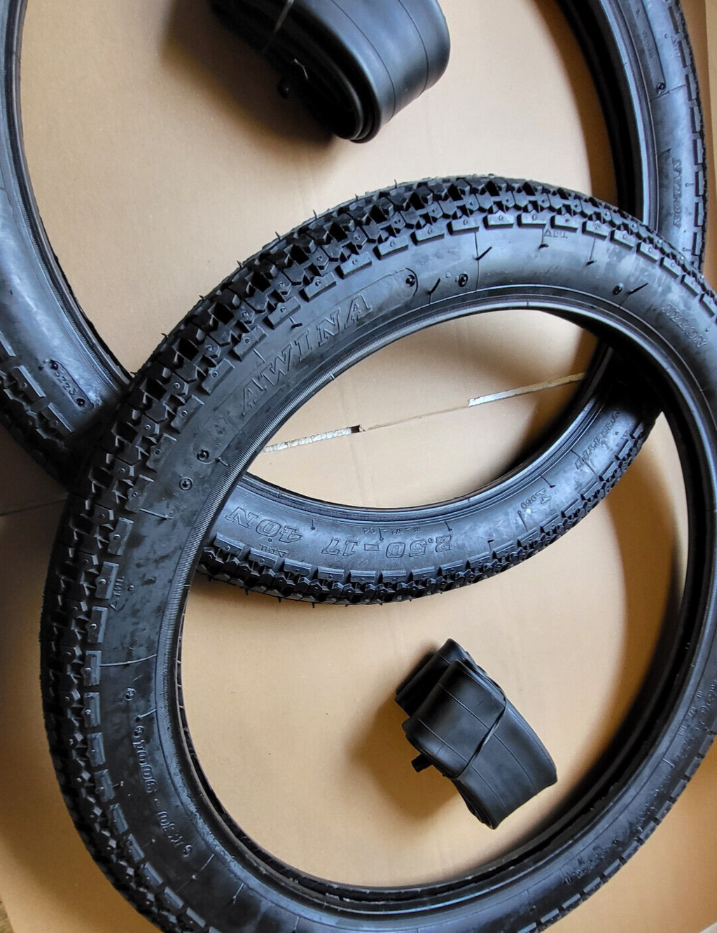 Hercules Mofa Prima 5S SET Reifen + Schlauch 2 1/2 x 17 40N 4PR 2,50x17 zündapp