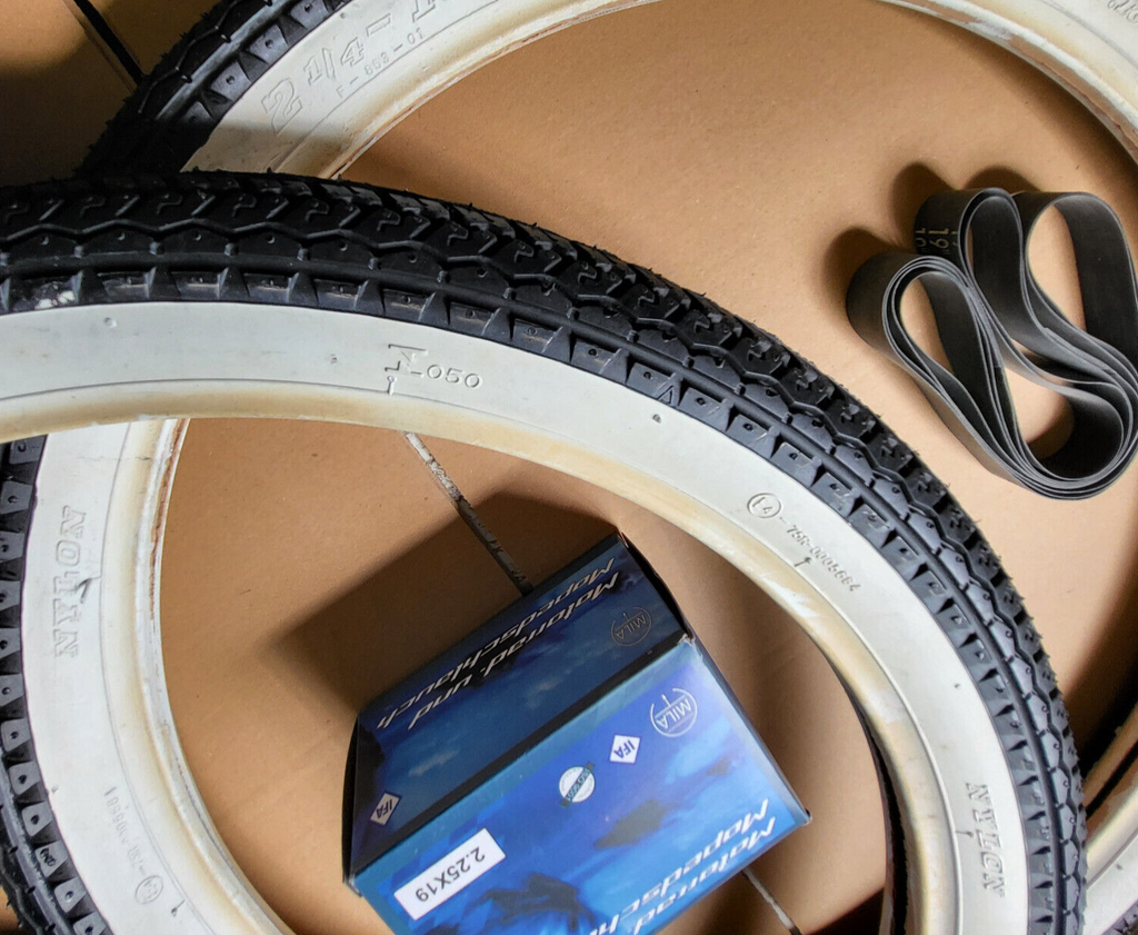 Weisswand Reifen SET 2,25-19 30 N Schlauch Mofa Puch Zündapp Hercules Kreidler